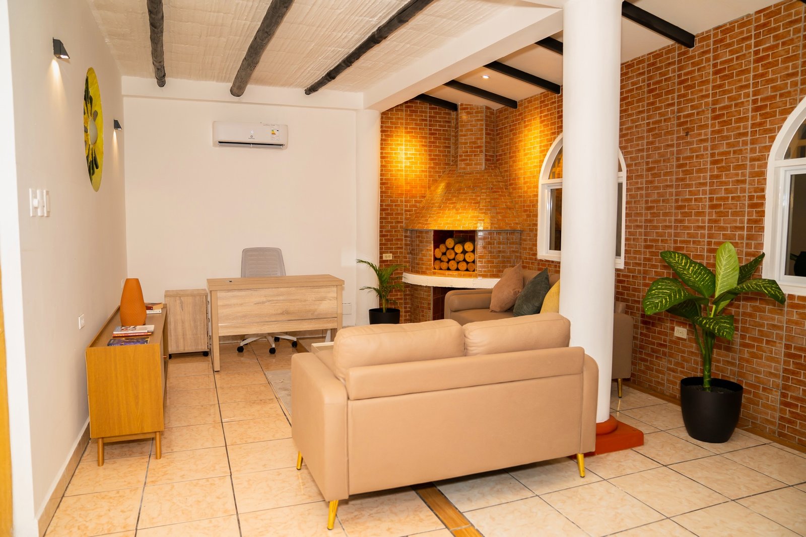 Hotel Crossman Galápagos — contáctanos